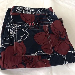 Tommy Hilfiger Swim Trunks.  Xl/XG.   22” long